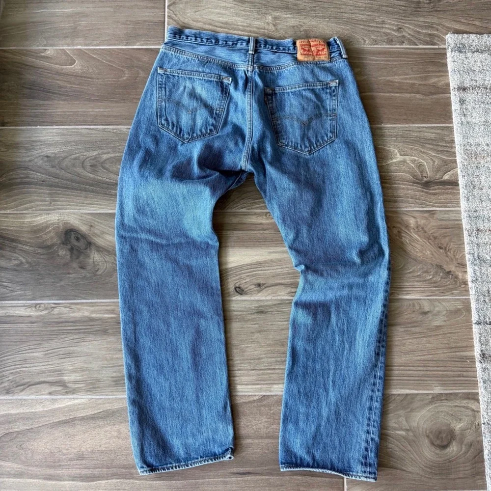 Levis 501 Original Fit Blue‎ Denim Jeans W32 L29 Distressed